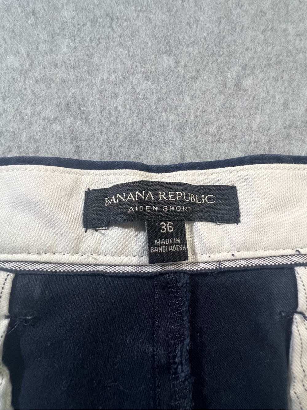 Banana Republic Aiden Short in Navy